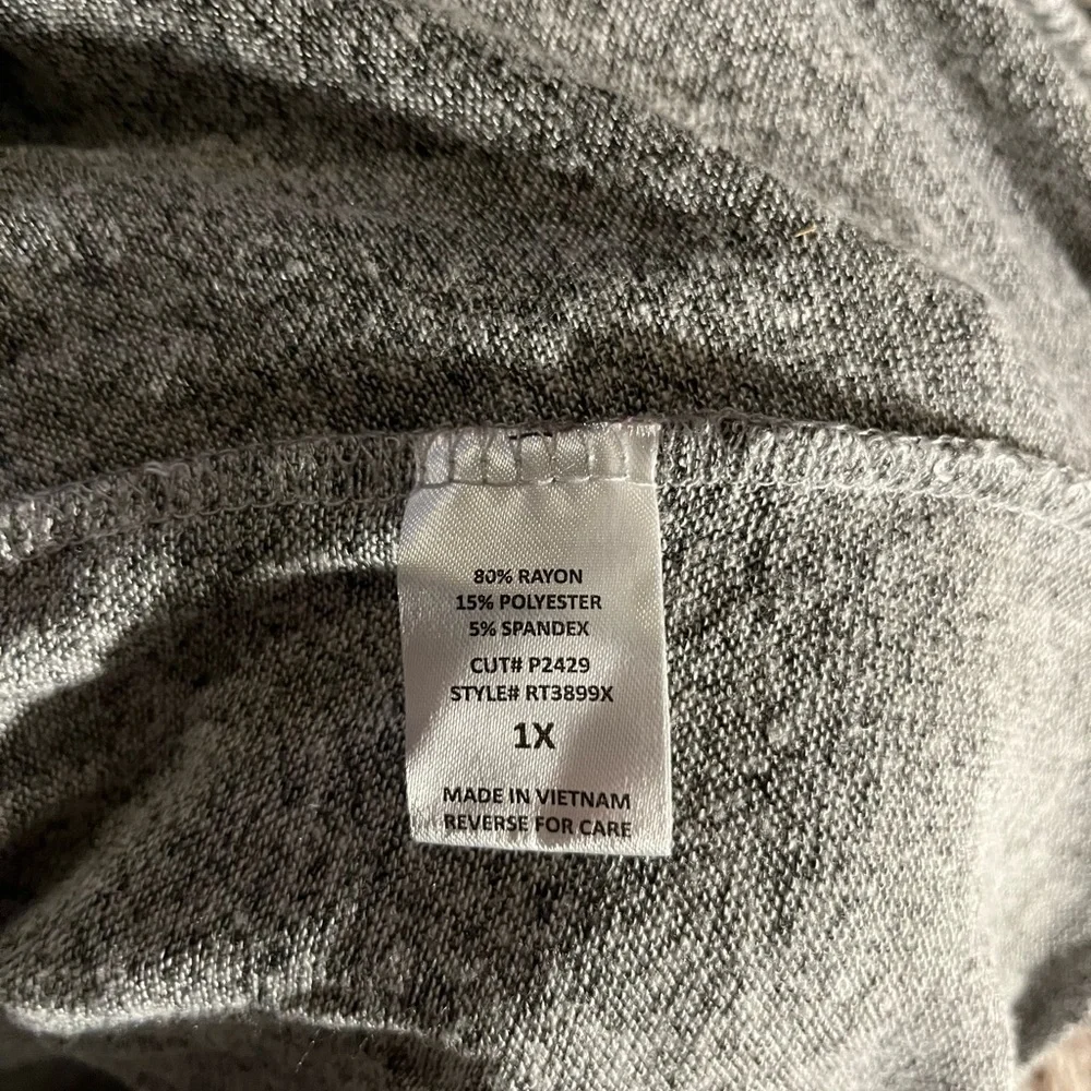 Misia Curvy Women’s Lightweight Sweater